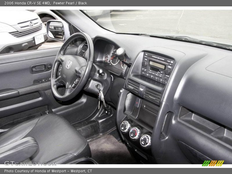 Pewter Pearl / Black 2006 Honda CR-V SE 4WD