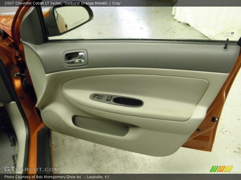 Sunburst Orange Metallic / Gray 2007 Chevrolet Cobalt LT Sedan