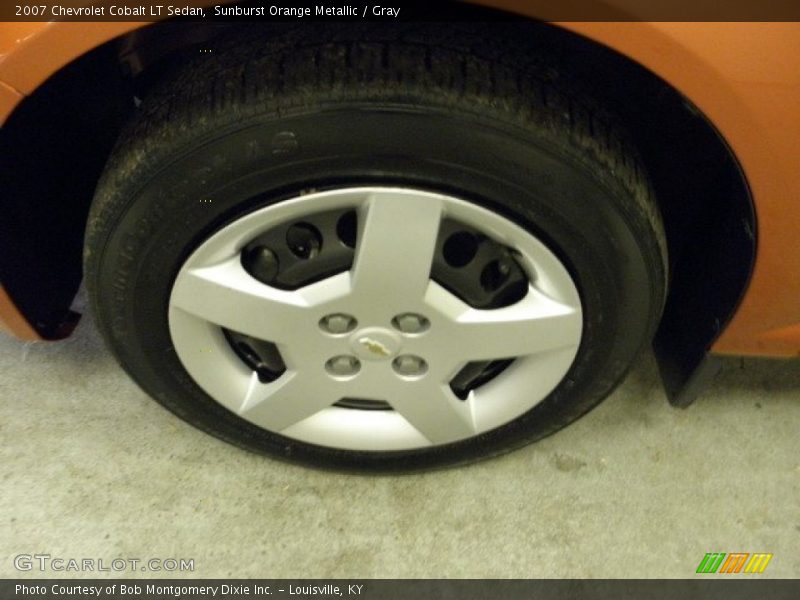 Sunburst Orange Metallic / Gray 2007 Chevrolet Cobalt LT Sedan