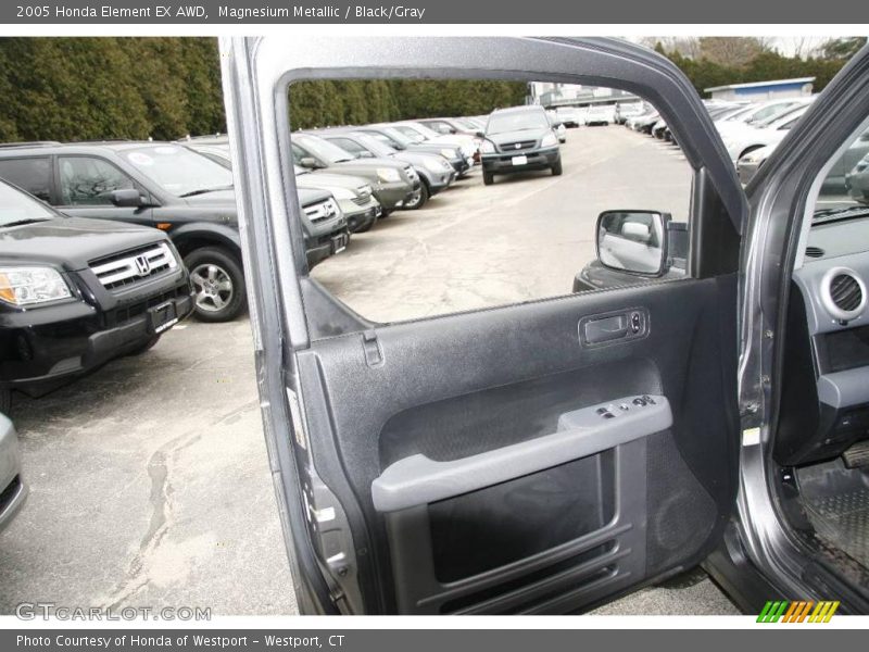 Magnesium Metallic / Black/Gray 2005 Honda Element EX AWD