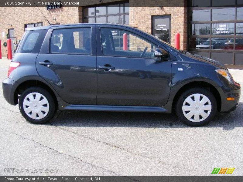 Flint Mica / Dark Charcoal 2006 Scion xA