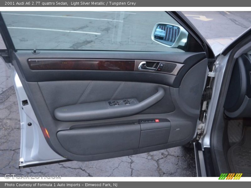 Door Panel of 2001 A6 2.7T quattro Sedan