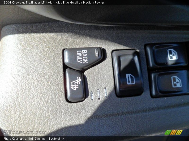 Indigo Blue Metallic / Medium Pewter 2004 Chevrolet TrailBlazer LT 4x4