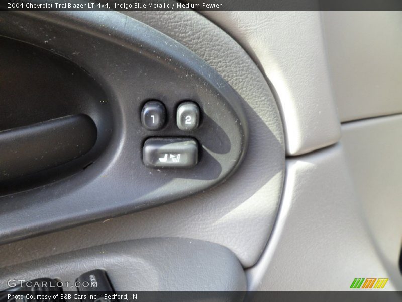 Indigo Blue Metallic / Medium Pewter 2004 Chevrolet TrailBlazer LT 4x4