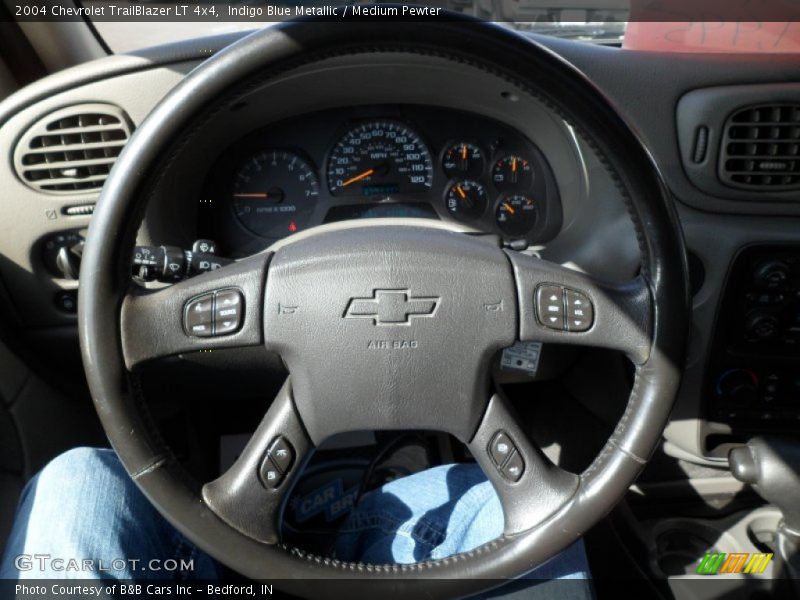 Indigo Blue Metallic / Medium Pewter 2004 Chevrolet TrailBlazer LT 4x4