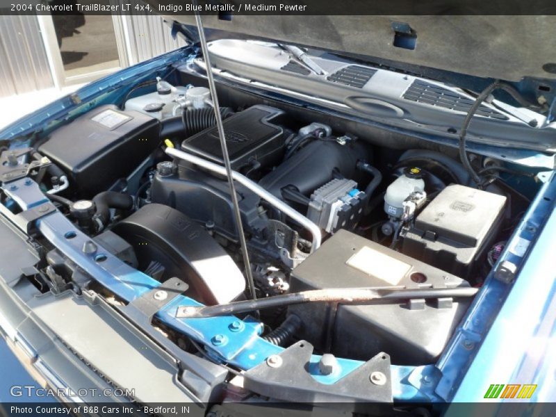 Indigo Blue Metallic / Medium Pewter 2004 Chevrolet TrailBlazer LT 4x4