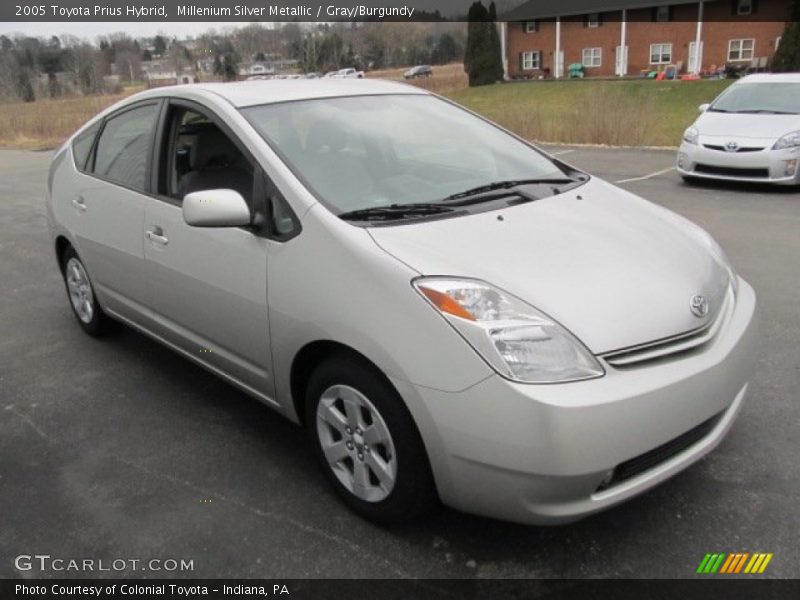 Millenium Silver Metallic / Gray/Burgundy 2005 Toyota Prius Hybrid