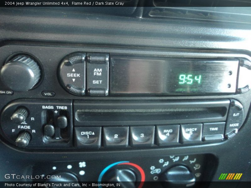 Flame Red / Dark Slate Gray 2004 Jeep Wrangler Unlimited 4x4