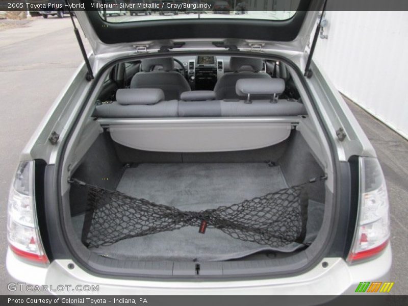 Millenium Silver Metallic / Gray/Burgundy 2005 Toyota Prius Hybrid