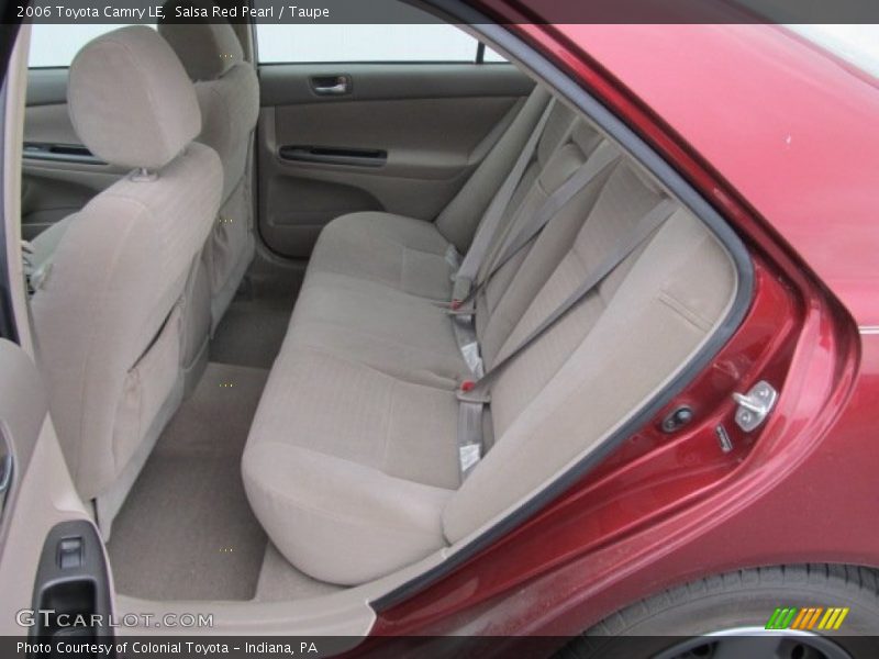 Salsa Red Pearl / Taupe 2006 Toyota Camry LE
