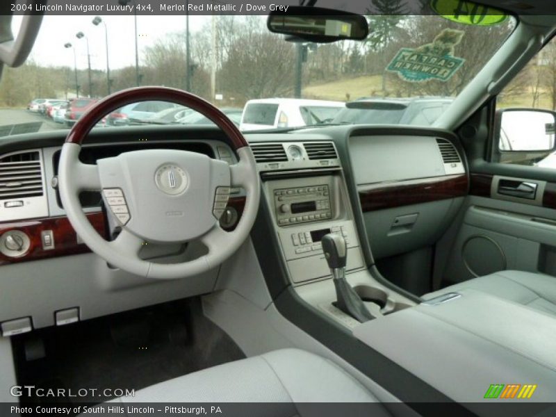 Merlot Red Metallic / Dove Grey 2004 Lincoln Navigator Luxury 4x4