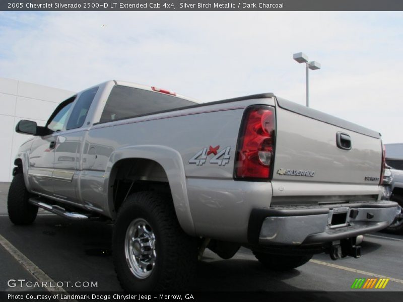 Silver Birch Metallic / Dark Charcoal 2005 Chevrolet Silverado 2500HD LT Extended Cab 4x4