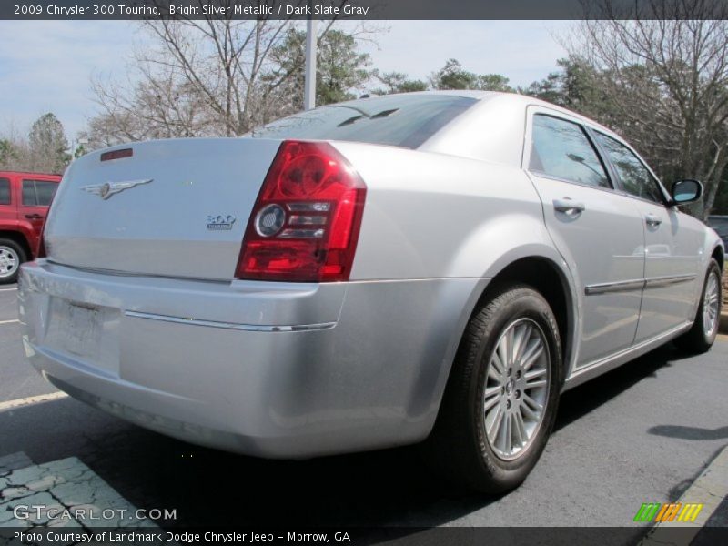 Bright Silver Metallic / Dark Slate Gray 2009 Chrysler 300 Touring