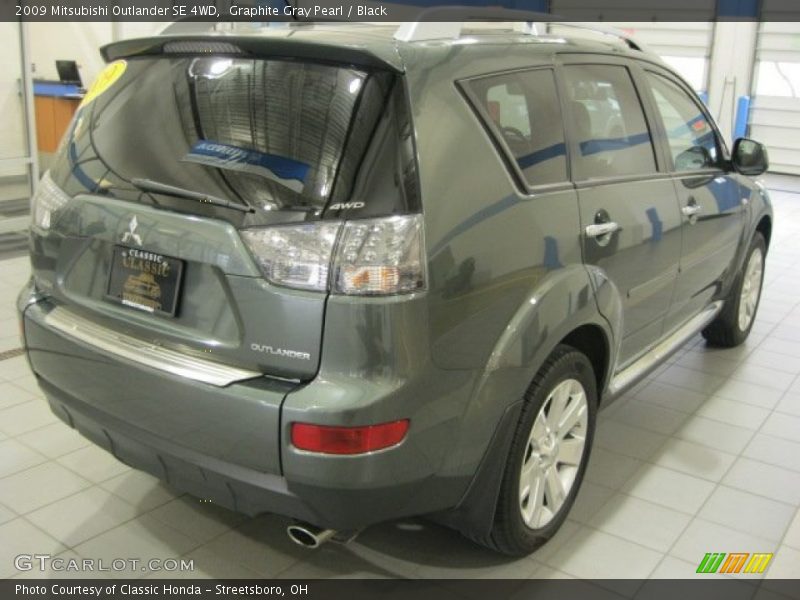 Graphite Gray Pearl / Black 2009 Mitsubishi Outlander SE 4WD