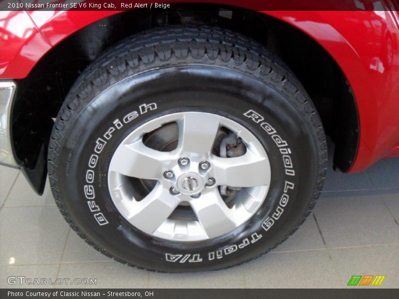Red Alert / Beige 2010 Nissan Frontier SE V6 King Cab