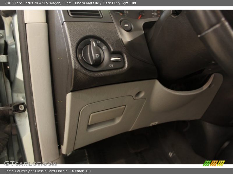 Light Tundra Metallic / Dark Flint/Light Flint 2006 Ford Focus ZXW SES Wagon