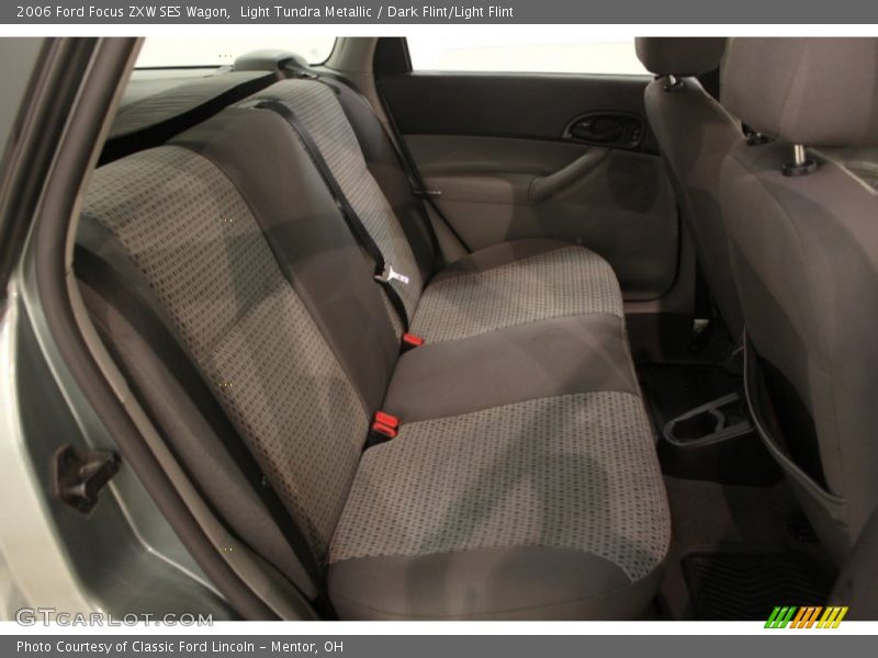 Light Tundra Metallic / Dark Flint/Light Flint 2006 Ford Focus ZXW SES Wagon