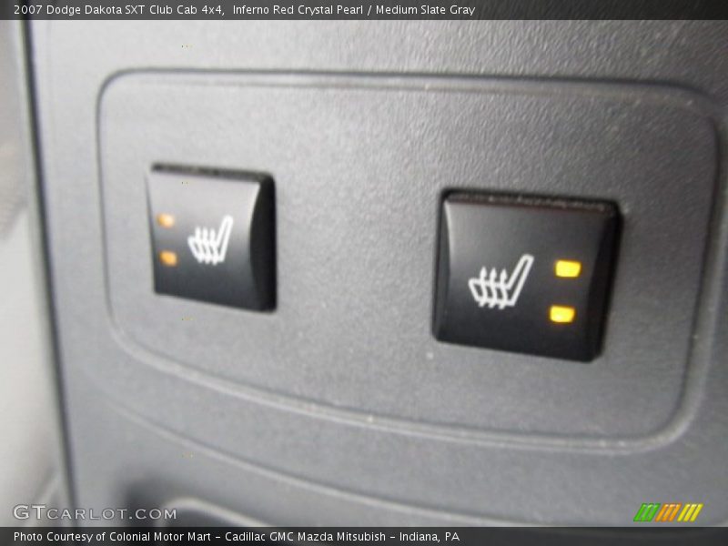 Inferno Red Crystal Pearl / Medium Slate Gray 2007 Dodge Dakota SXT Club Cab 4x4