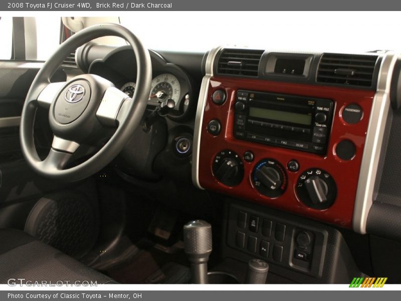 Dashboard of 2008 FJ Cruiser 4WD