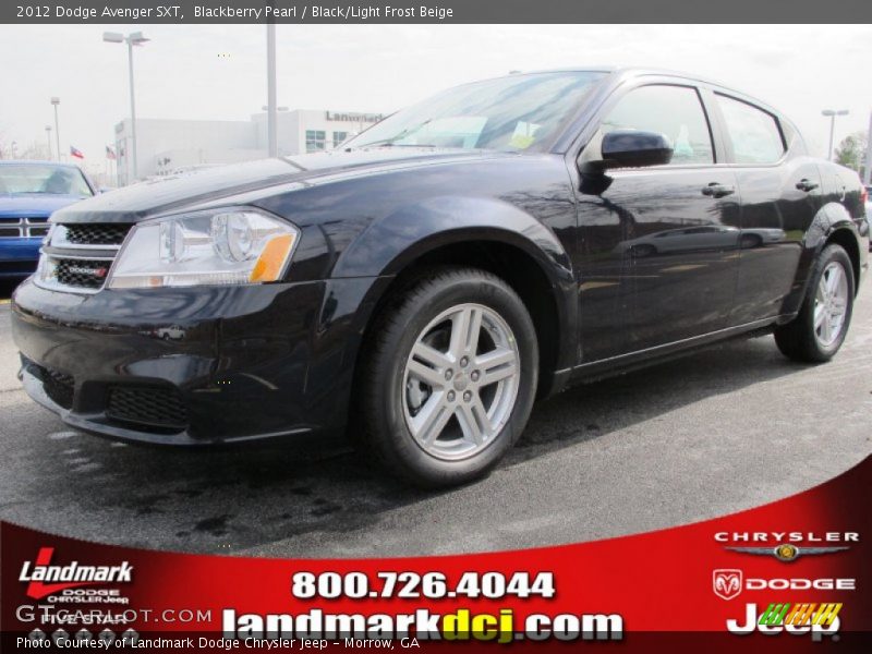 Blackberry Pearl / Black/Light Frost Beige 2012 Dodge Avenger SXT