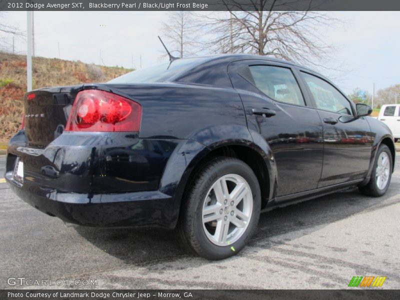 Blackberry Pearl / Black/Light Frost Beige 2012 Dodge Avenger SXT