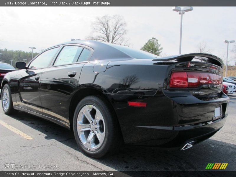 Pitch Black / Black/Light Frost Beige 2012 Dodge Charger SE