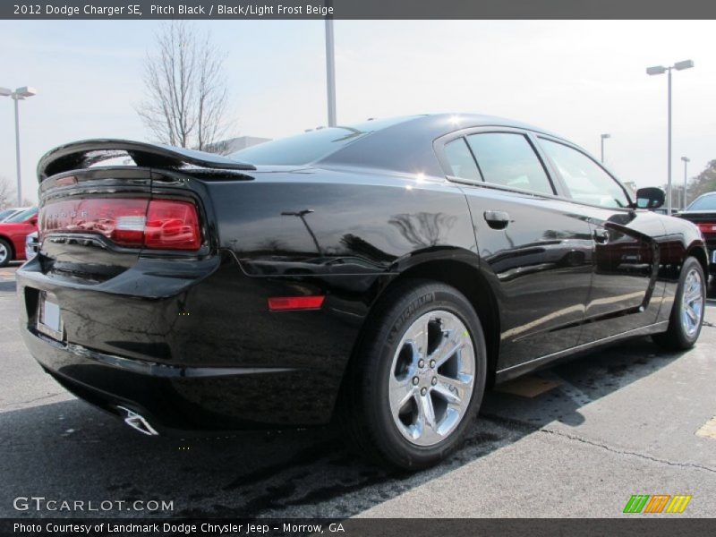 Pitch Black / Black/Light Frost Beige 2012 Dodge Charger SE