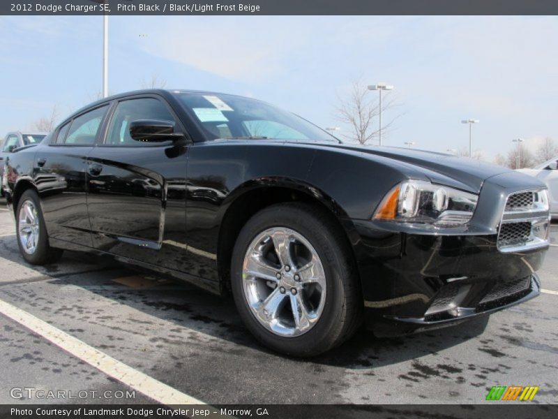 Pitch Black / Black/Light Frost Beige 2012 Dodge Charger SE