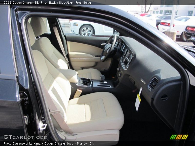 Pitch Black / Black/Light Frost Beige 2012 Dodge Charger SE