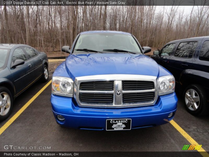 Electric Blue Pearl / Medium Slate Gray 2007 Dodge Dakota SLT Club Cab 4x4