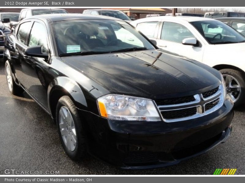 Black / Black 2012 Dodge Avenger SE
