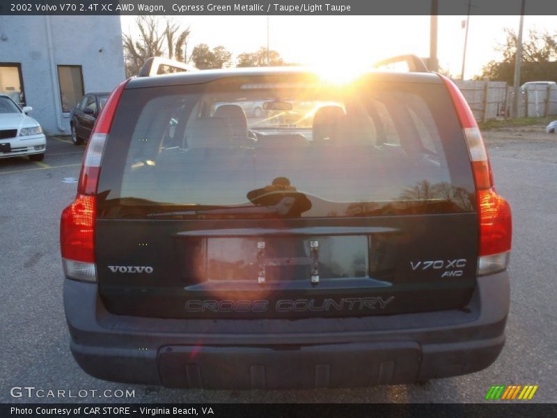 Cypress Green Metallic / Taupe/Light Taupe 2002 Volvo V70 2.4T XC AWD Wagon
