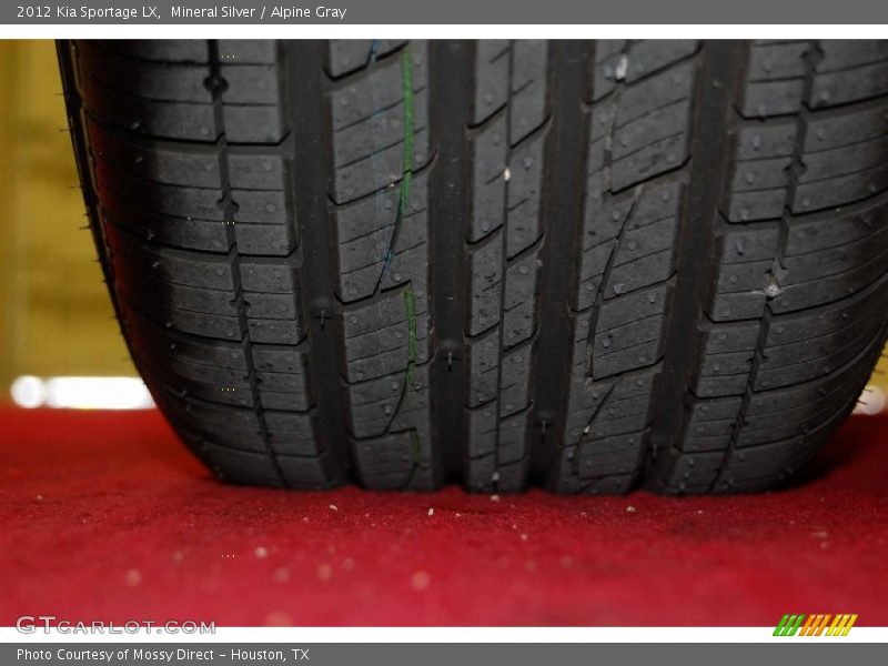 Mineral Silver / Alpine Gray 2012 Kia Sportage LX