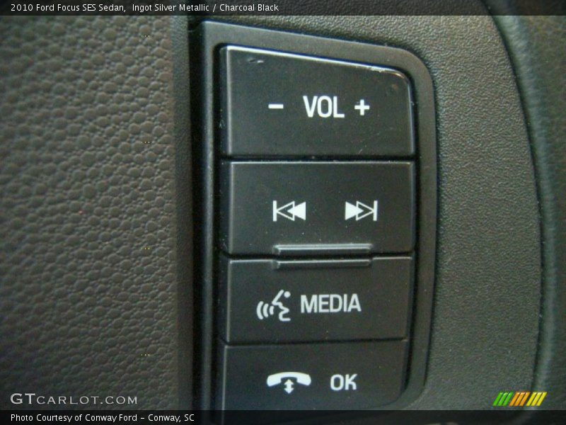 Ingot Silver Metallic / Charcoal Black 2010 Ford Focus SES Sedan