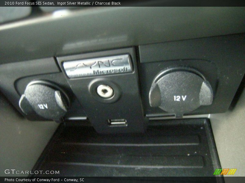Ingot Silver Metallic / Charcoal Black 2010 Ford Focus SES Sedan
