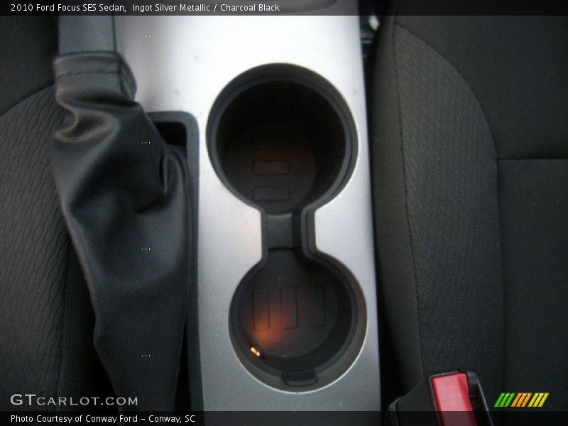 Ingot Silver Metallic / Charcoal Black 2010 Ford Focus SES Sedan
