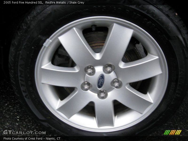  2005 Five Hundred SEL Wheel
