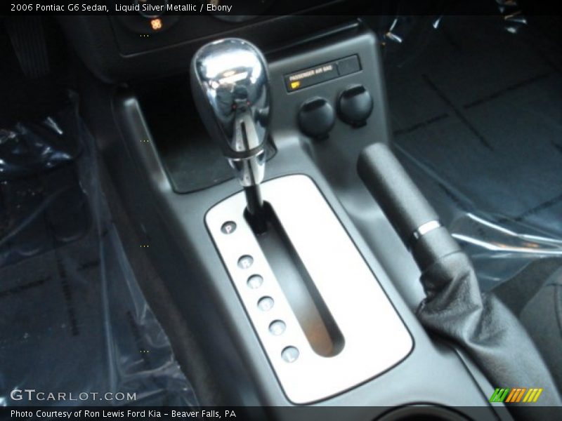 Liquid Silver Metallic / Ebony 2006 Pontiac G6 Sedan