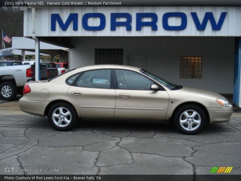 Harvest Gold Metallic / Medium Parchment 2001 Ford Taurus SES