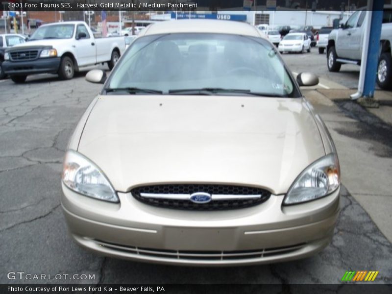 Harvest Gold Metallic / Medium Parchment 2001 Ford Taurus SES