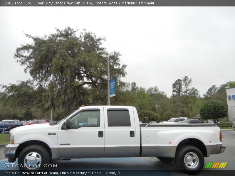 Oxford White / Medium Parchment 2002 Ford F350 Super Duty Lariat Crew Cab Dually