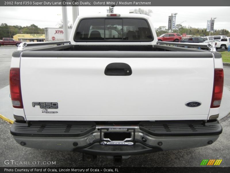 Oxford White / Medium Parchment 2002 Ford F350 Super Duty Lariat Crew Cab Dually