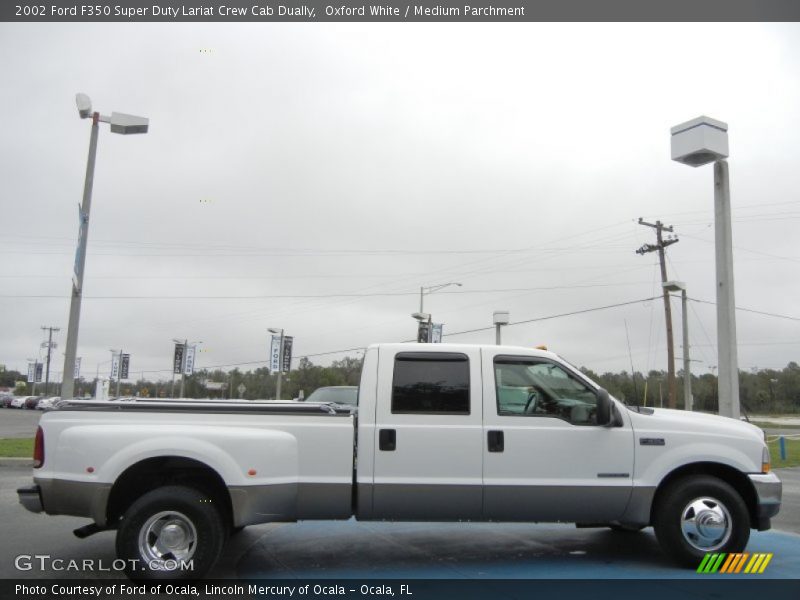 Oxford White / Medium Parchment 2002 Ford F350 Super Duty Lariat Crew Cab Dually