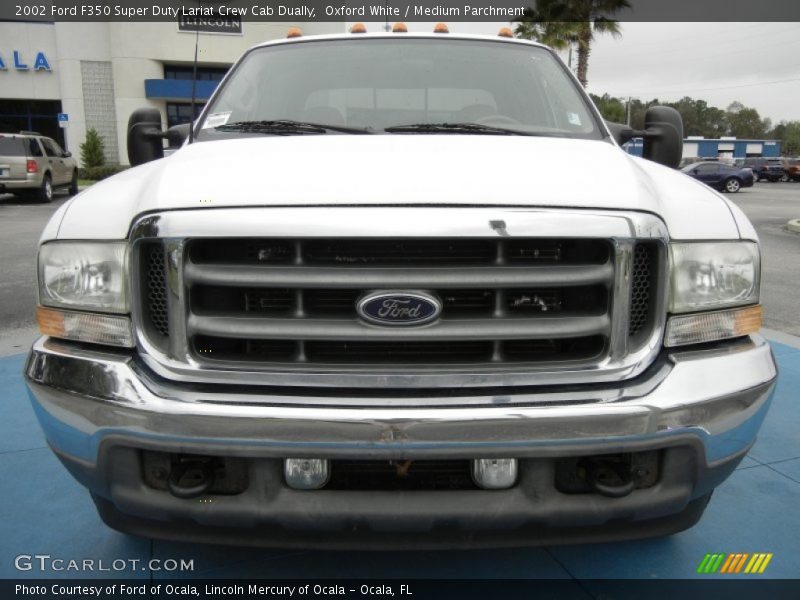 Oxford White / Medium Parchment 2002 Ford F350 Super Duty Lariat Crew Cab Dually