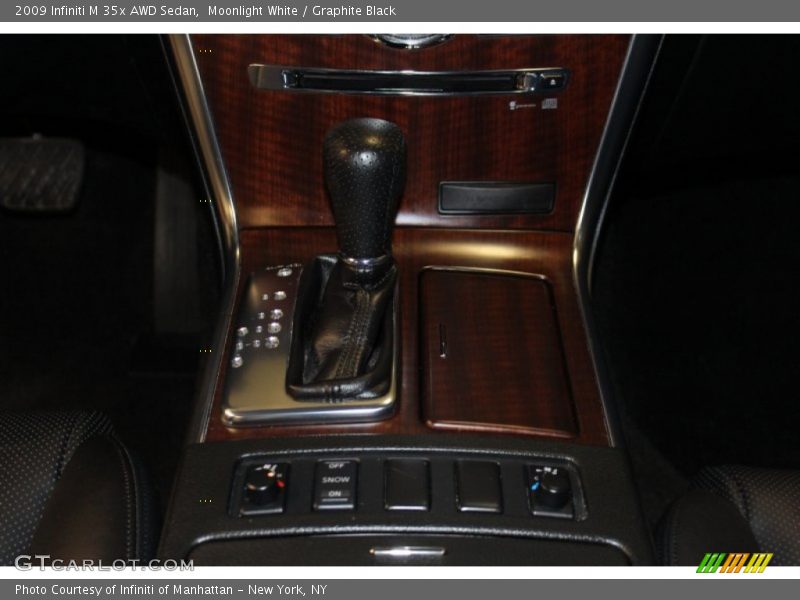 Moonlight White / Graphite Black 2009 Infiniti M 35x AWD Sedan
