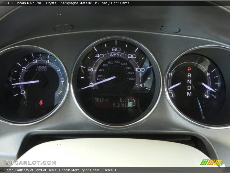 Crystal Champagne Metallic Tri-Coat / Light Camel 2012 Lincoln MKZ FWD