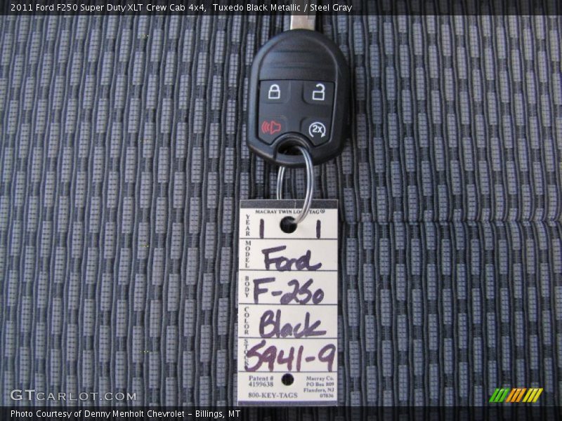 Tuxedo Black Metallic / Steel Gray 2011 Ford F250 Super Duty XLT Crew Cab 4x4