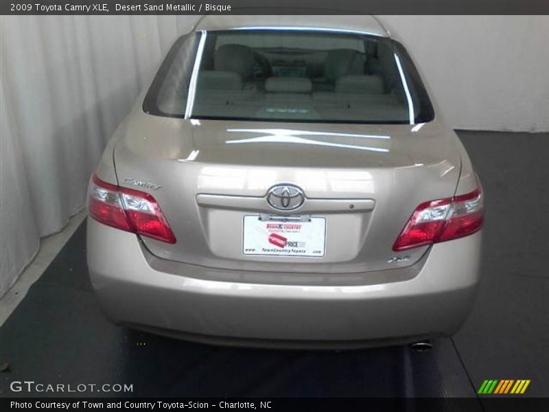 Desert Sand Metallic / Bisque 2009 Toyota Camry XLE