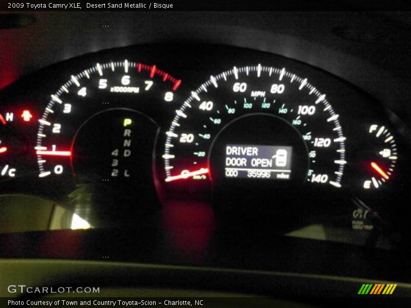 Desert Sand Metallic / Bisque 2009 Toyota Camry XLE