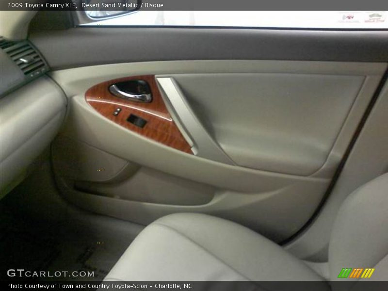 Desert Sand Metallic / Bisque 2009 Toyota Camry XLE